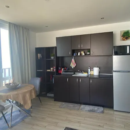 Paradiso 'в' 207 Two Bedroom Appartement