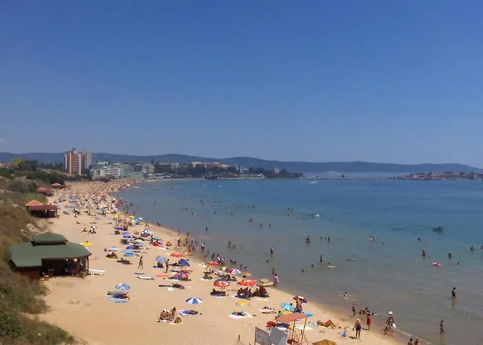 Paradiso 'в' 207 Two Bedroom アパート