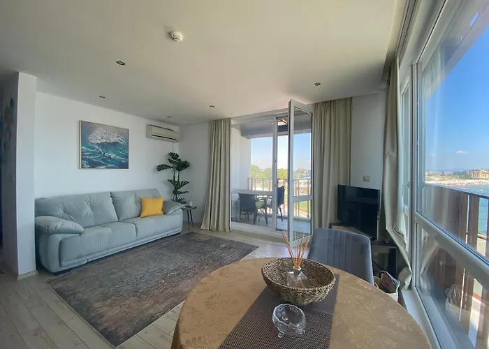 Paradiso 'в' 207 Two Bedroom * ネセバル