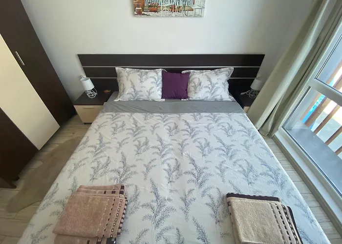 Paradiso 'в' 207 Two Bedroom アパート *