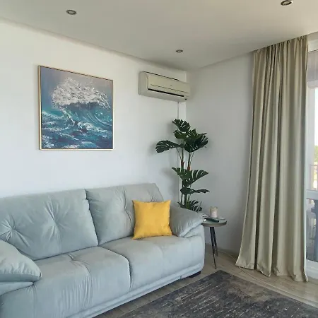 Apartment Paradiso 'в' 207 Two Bedroom
