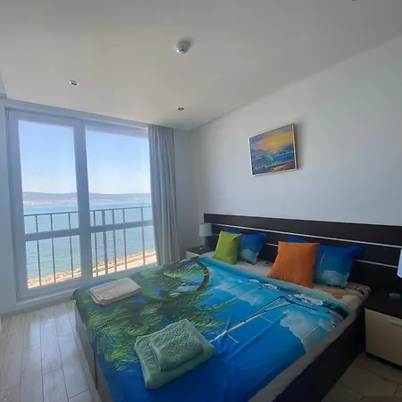公寓 Paradiso 'в' 207 Two Bedroom 内塞伯尔