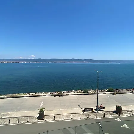 Paradiso 'в' 207 Two Bedroom * Nessebar