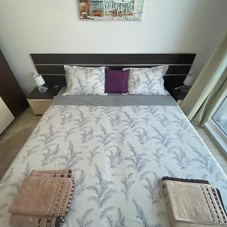 Paradiso 'в' 207 Two Bedroom דירה *