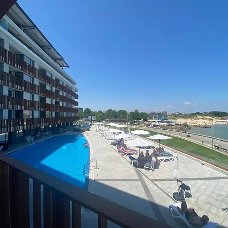 דירה Paradiso 'в' 207 Two Bedroom נסבר